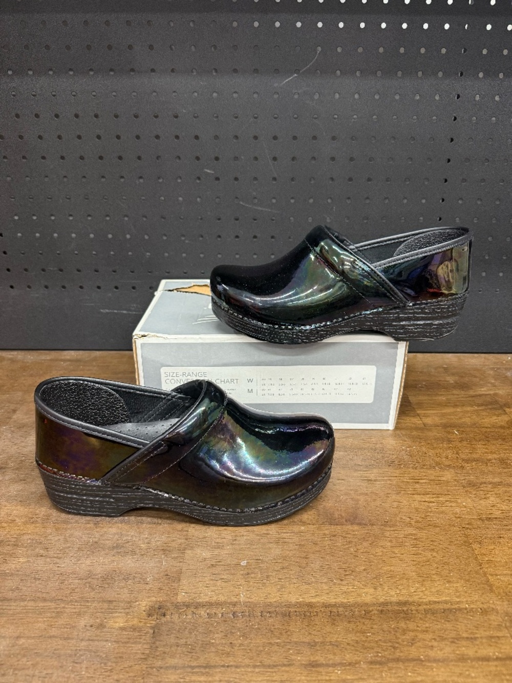 New W Box! Women's Dansko Professional Patent Petrol Black Multi Color Size 10.5
